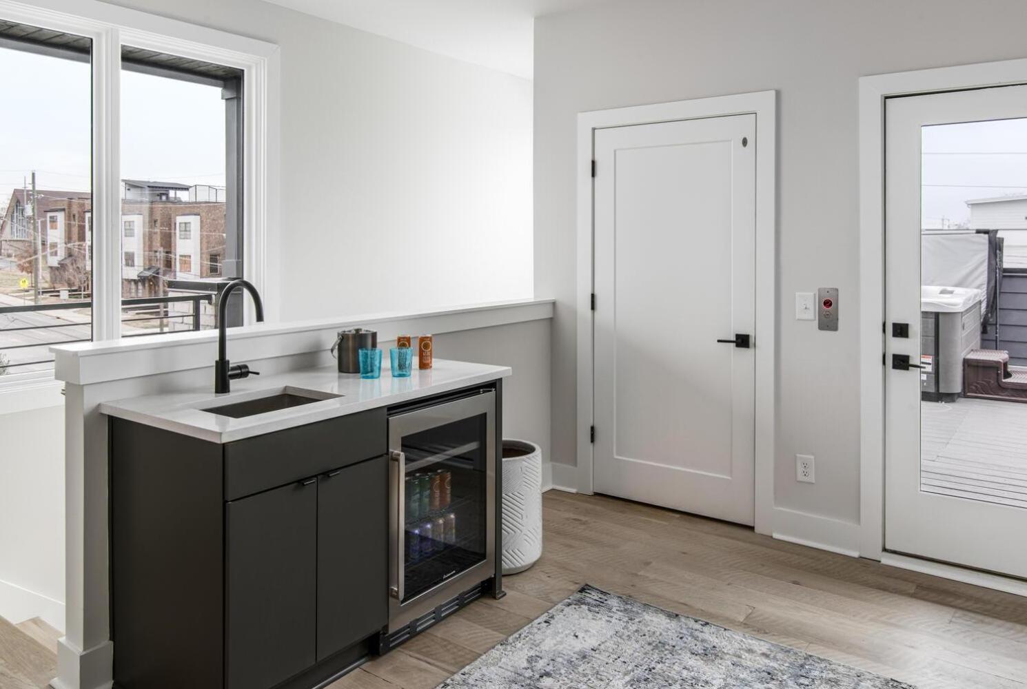 Edgehill Duo - 2 Townhomes - Mins Vanderbilt University Nashville Exterior photo