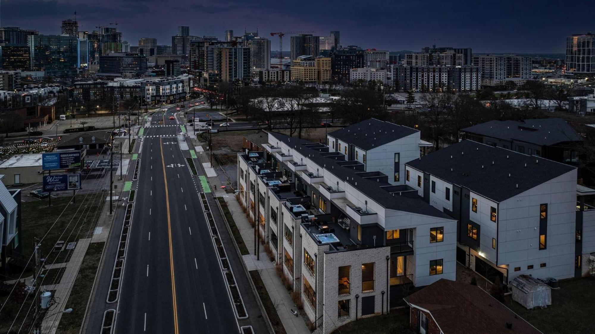 Edgehill Duo - 2 Townhomes - Mins Vanderbilt University Nashville Exterior photo